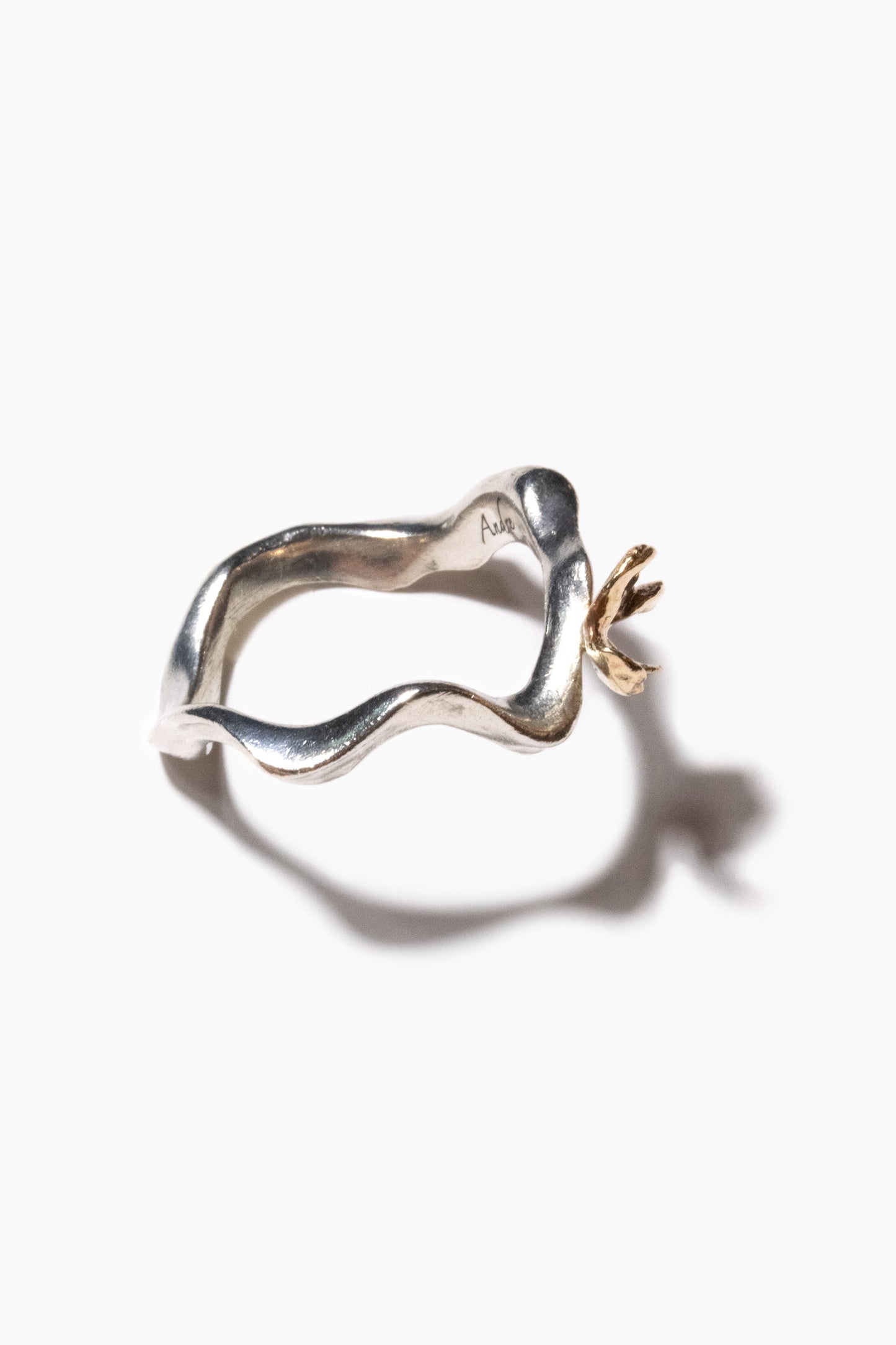 andre-jewelry-dancing-butterfly-ring