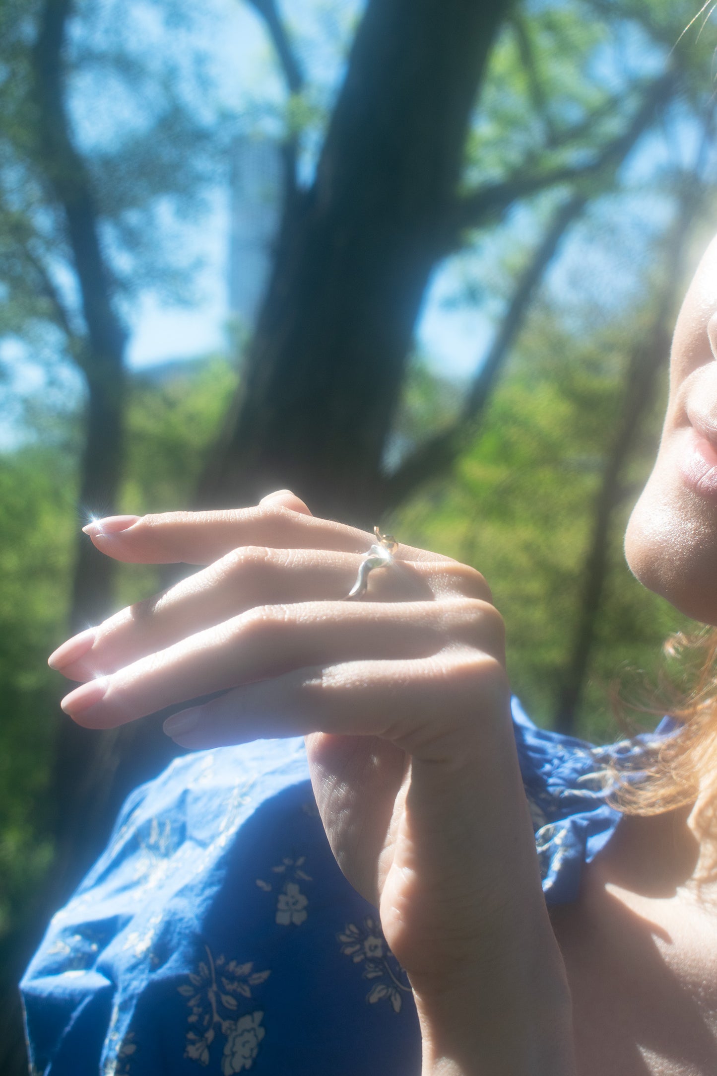 andre-jewelry-dancing-butterfly-ring