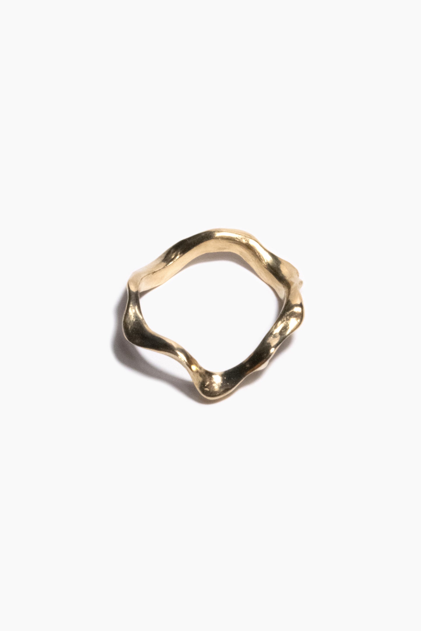 andre-jewelry-dancing-ring-gold