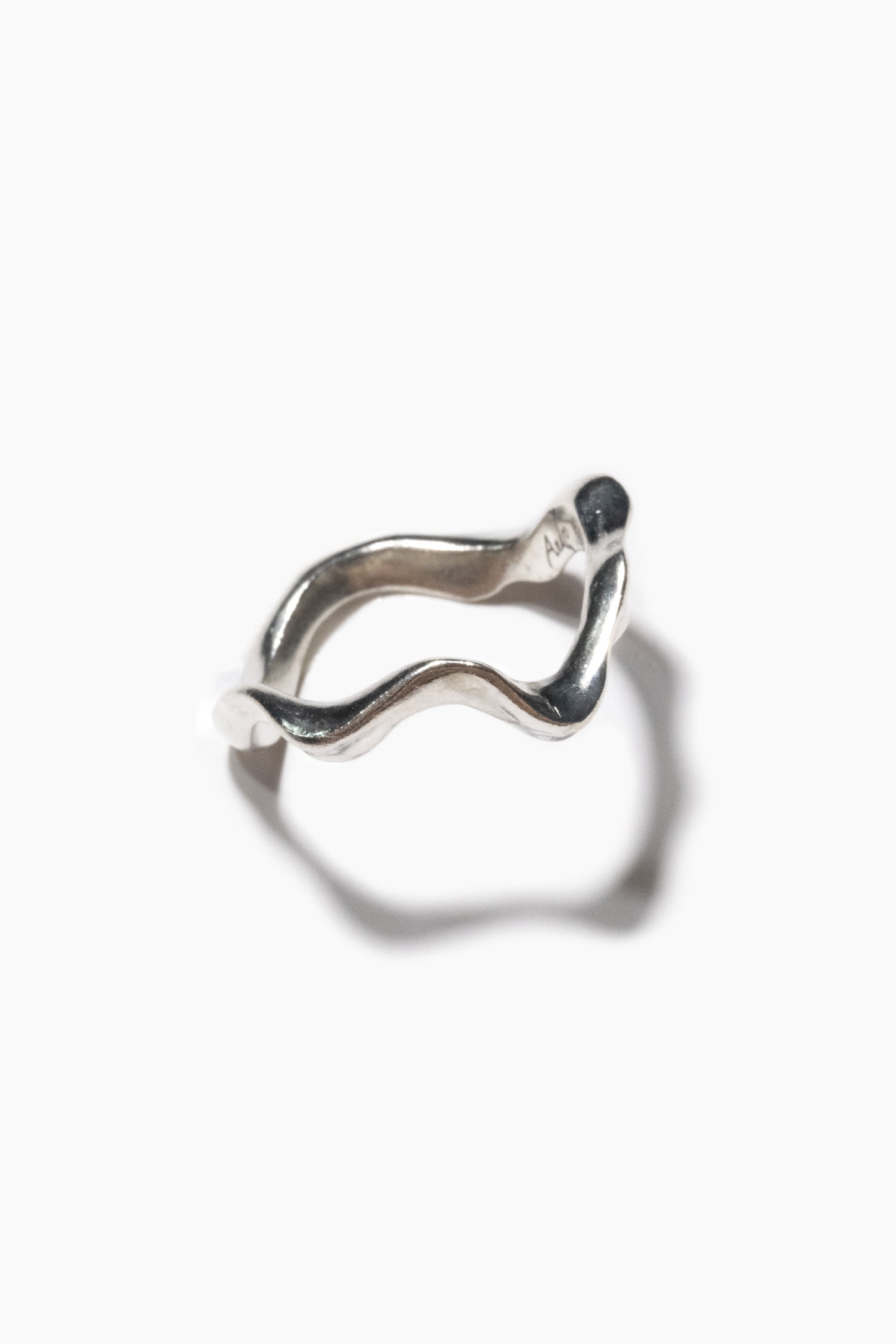 andre-jewelry-dancing-ring-silver
