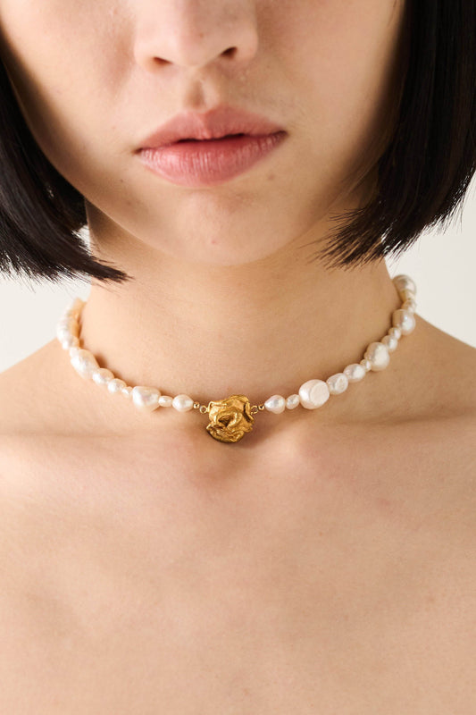 essence-of-love-pearl-choker-andre-jewelry