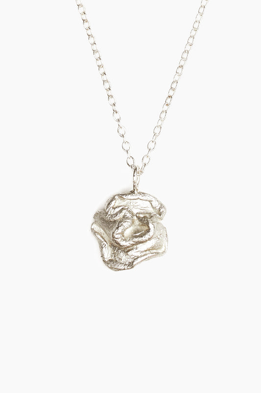 essence-of-love-rose-necklace-silver-andre-jewelry