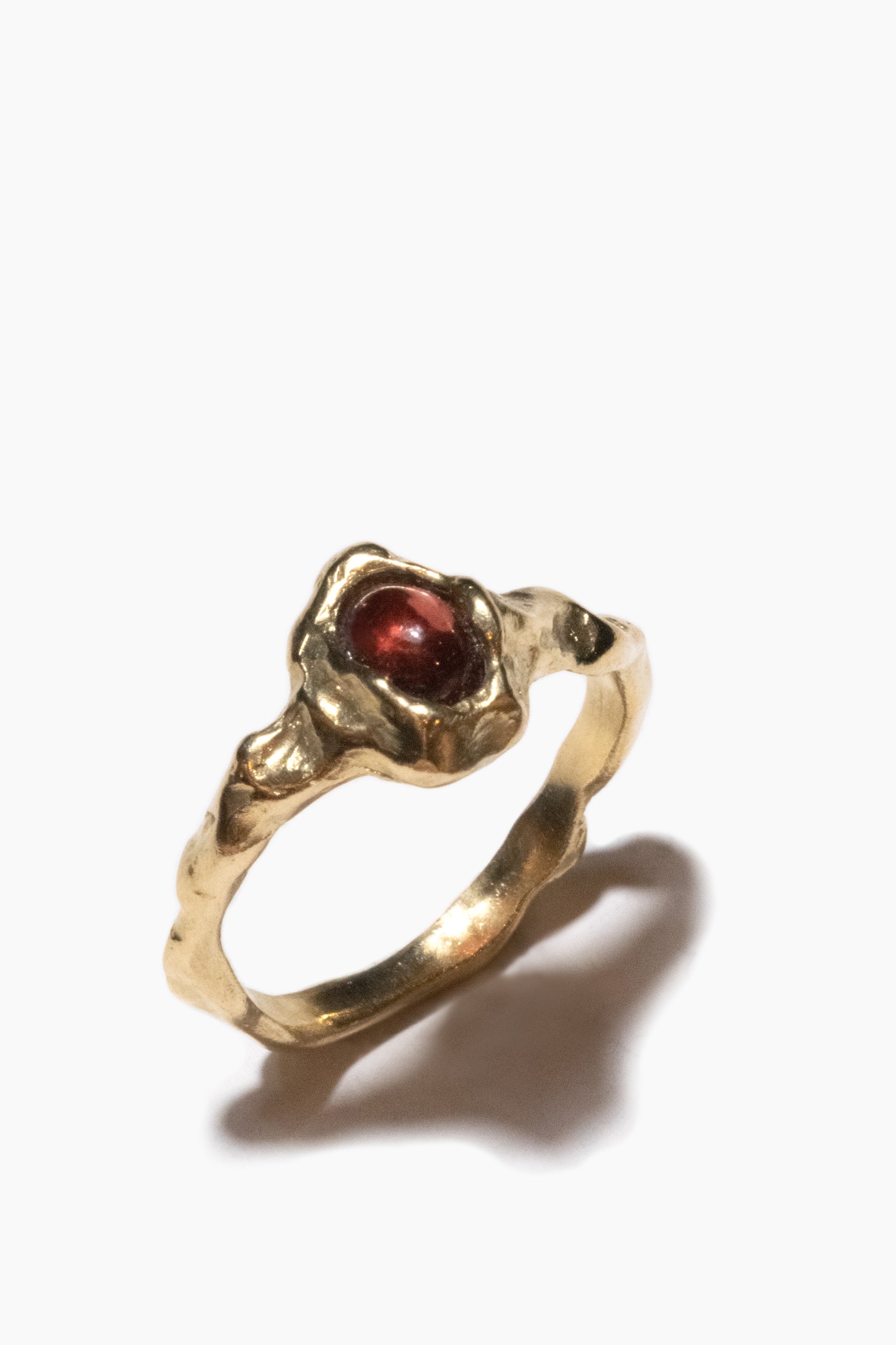 andre-jewelry-garnet-hope-ring