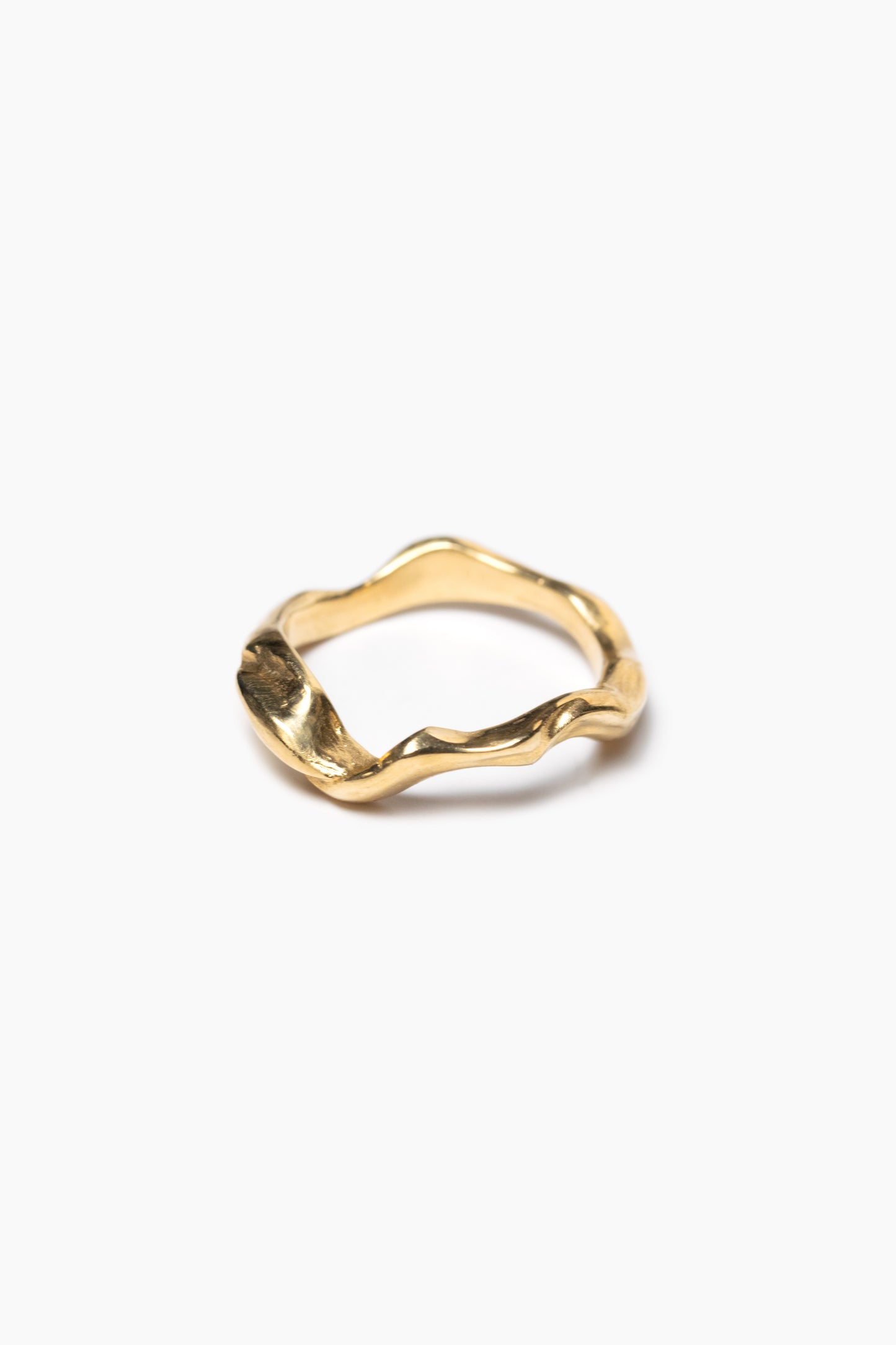 vincent-ring-gold-andre-jewelry