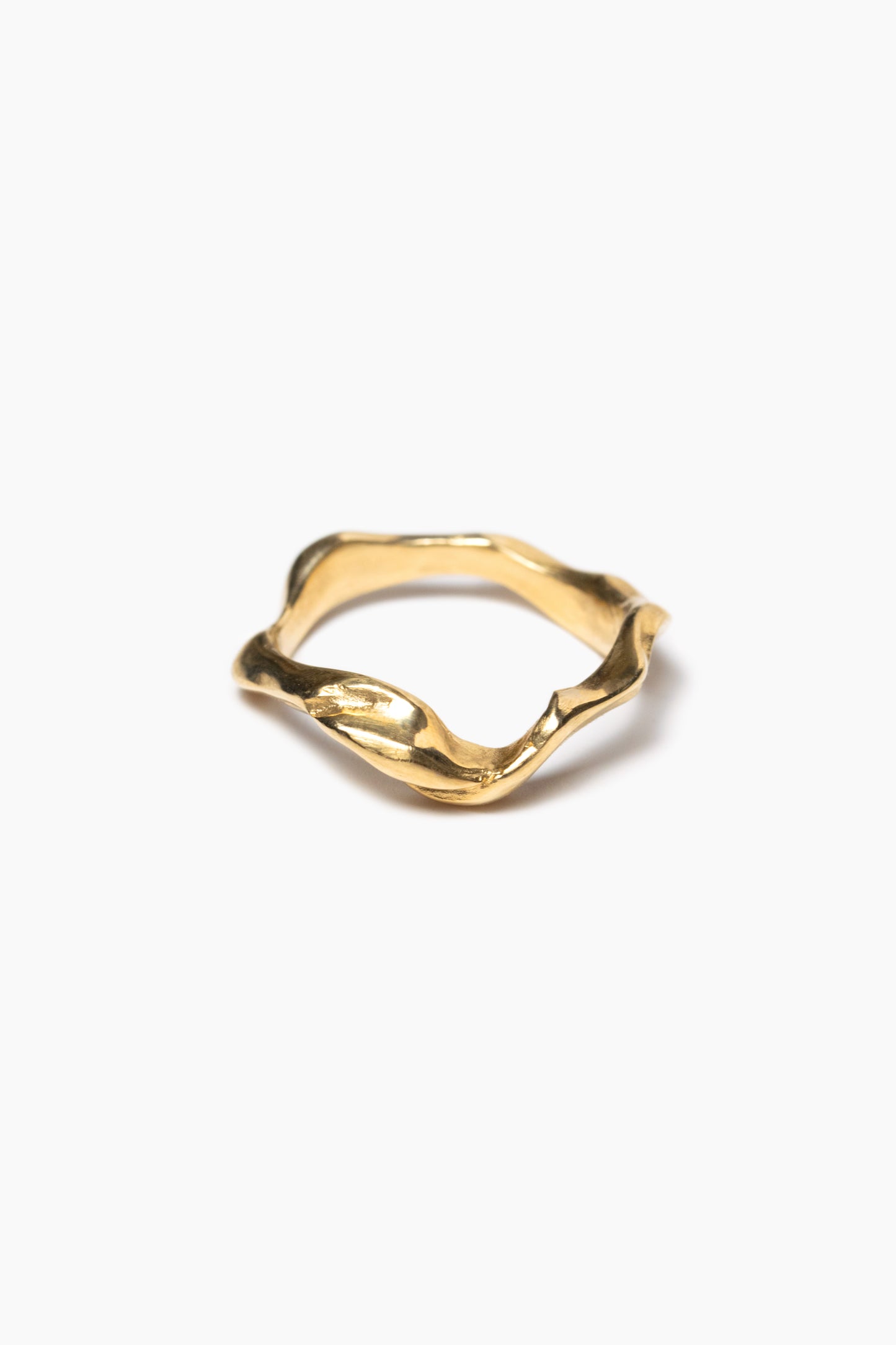 vincent-ring-gold-andre-jewelry