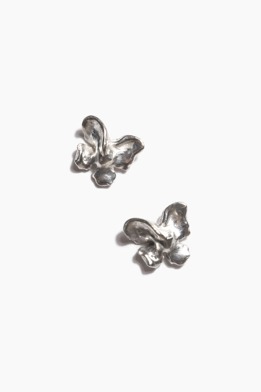 andre-jewelry-dancing-butterfly-stud-earrings-silver