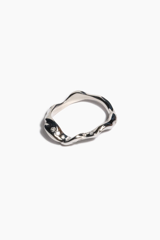 andre-jewelry-diamond-on-the-lake-ring