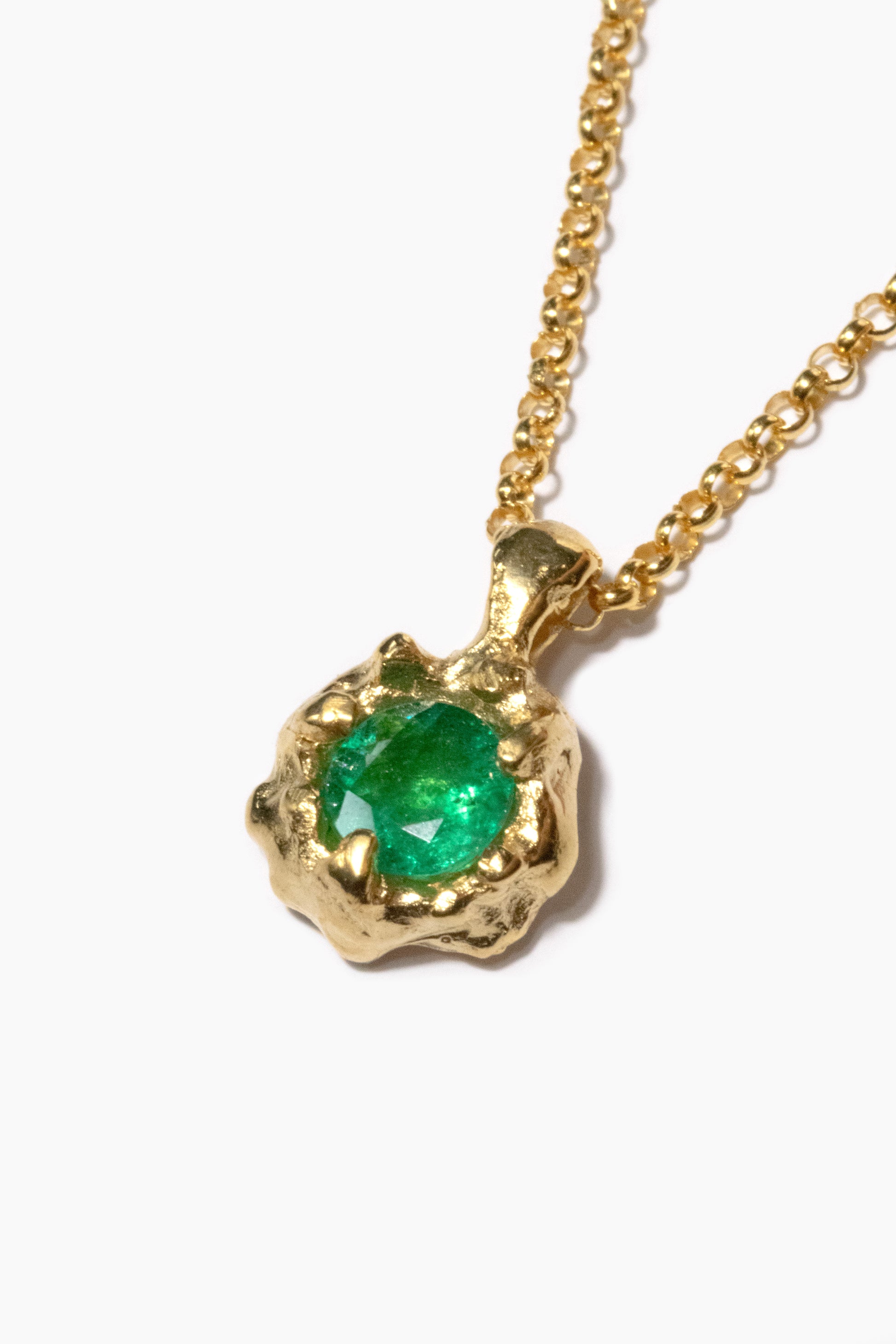 andre-jewelry-emerald-rebirth-necklace