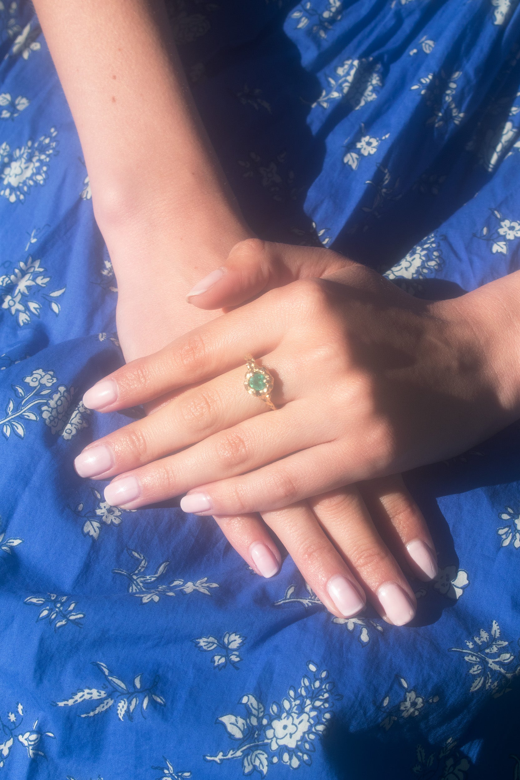 andre-jewelry-emerald-rebirth-ring