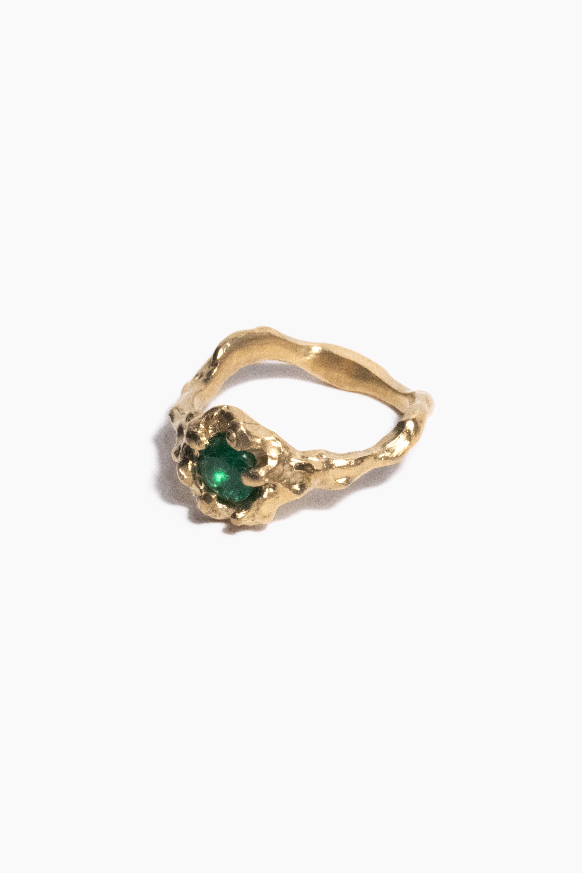andre-jewelry-emerald-rebirth-ring