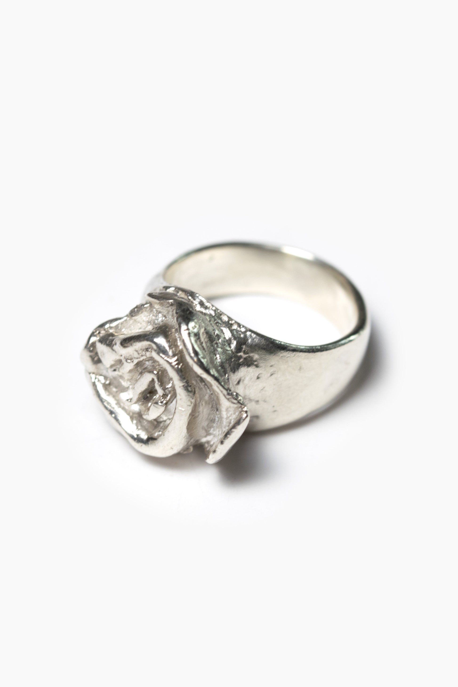 essence-of-love-rose-ring-silver-andre-jewelry