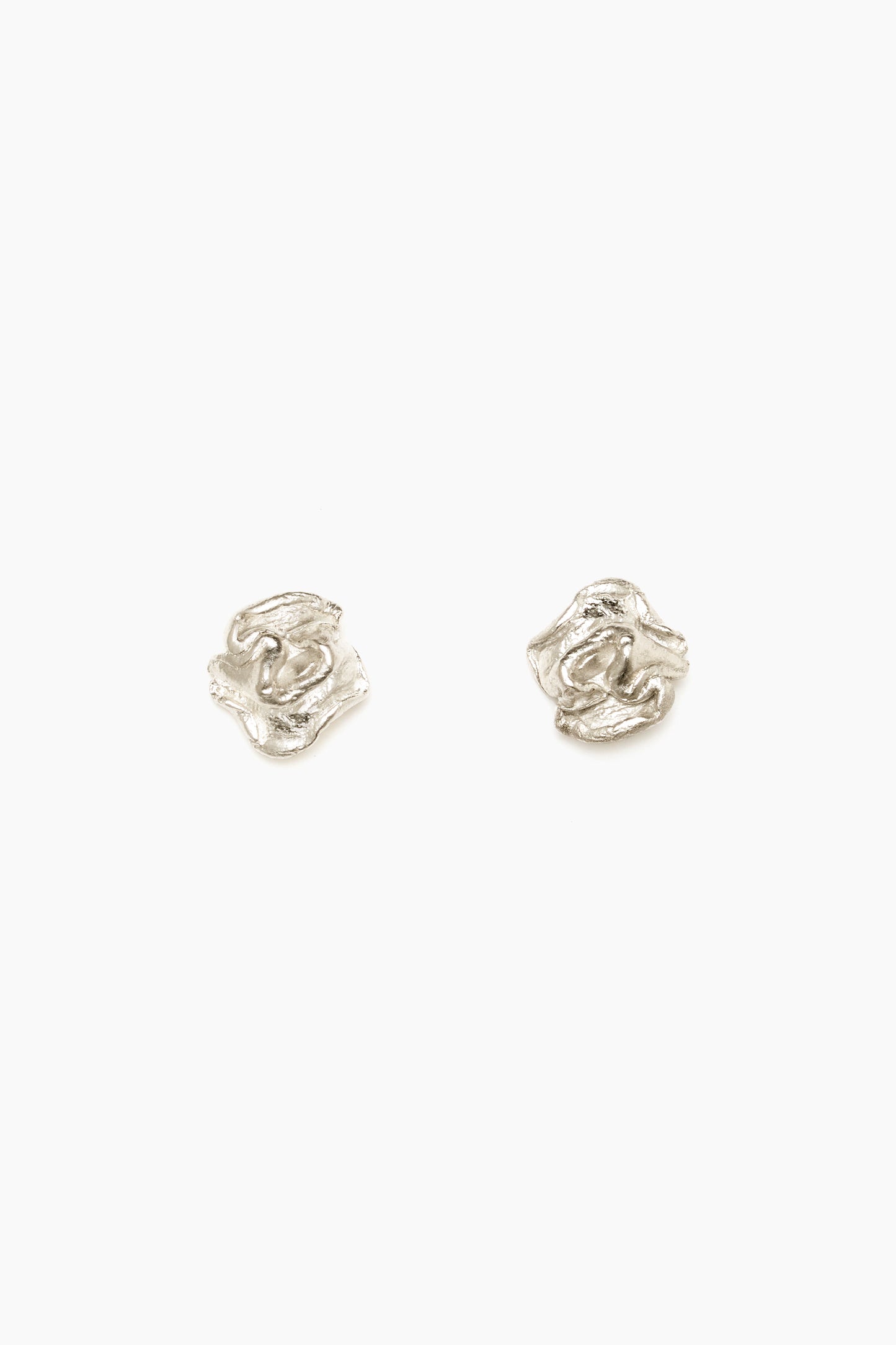 essence-of-love-rose-stud-earrings-silver-andre-jewelry