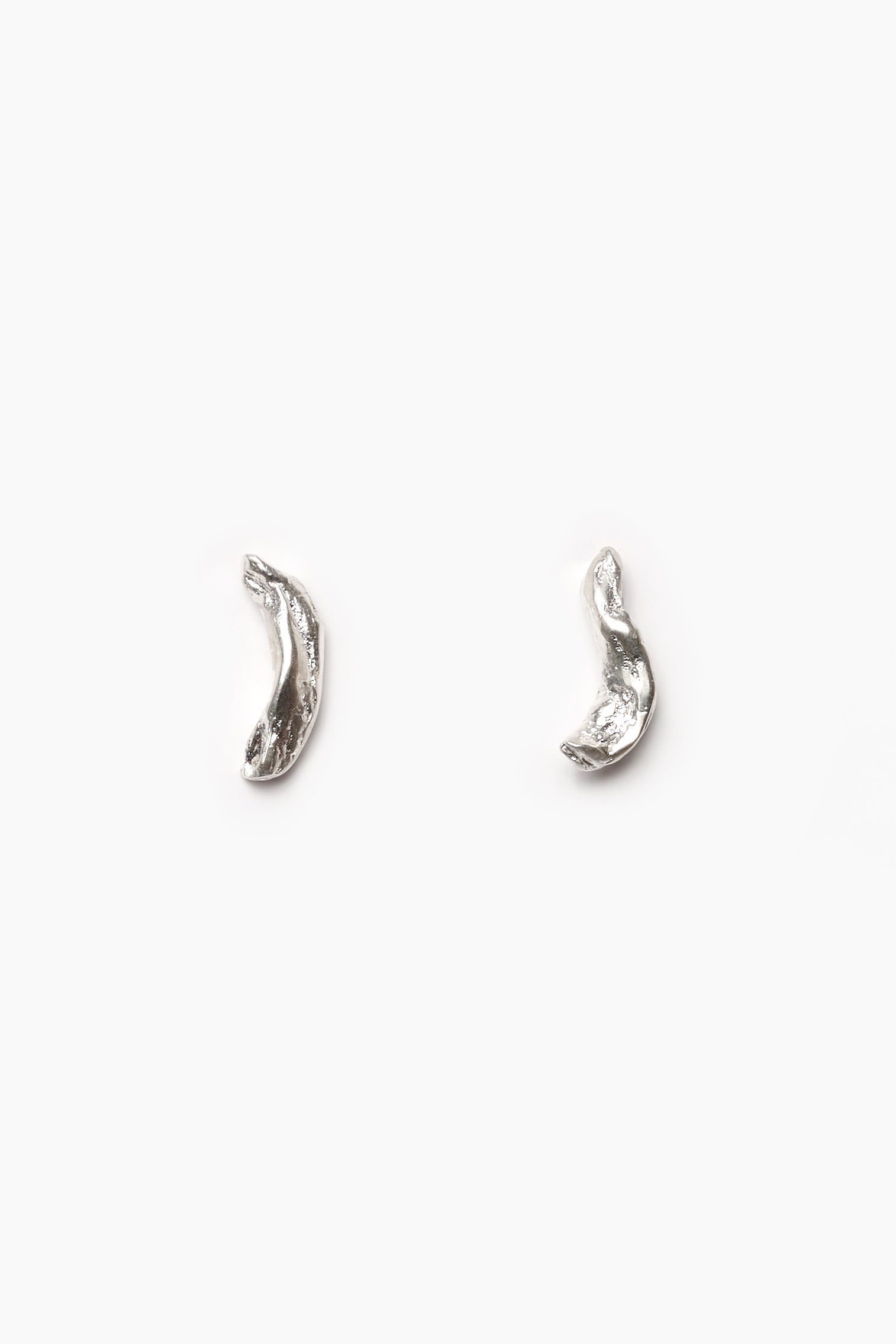 stroke-stud-earrings-andre-jewelry