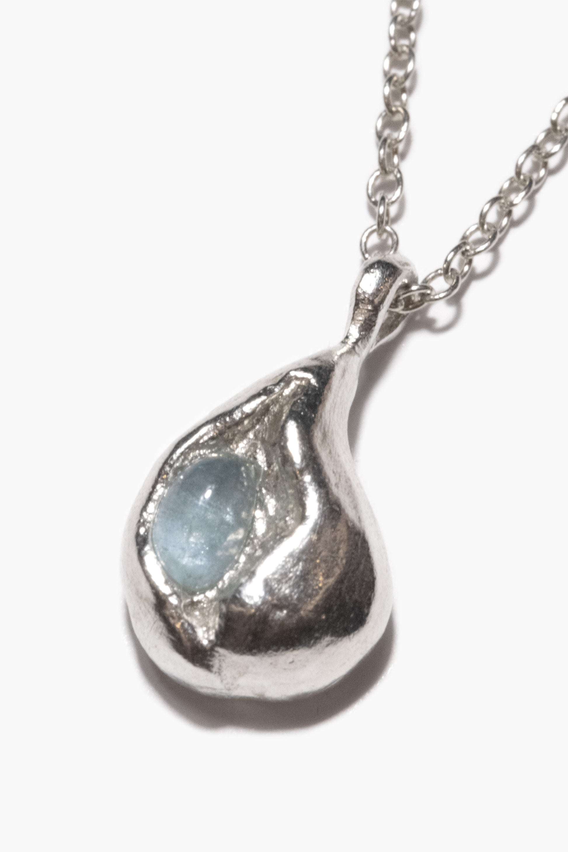 andre-jewelry-tear-of-yesterday-necklace