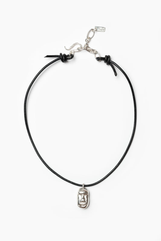 the-moai-smile-leather-choker-andre-jewelry