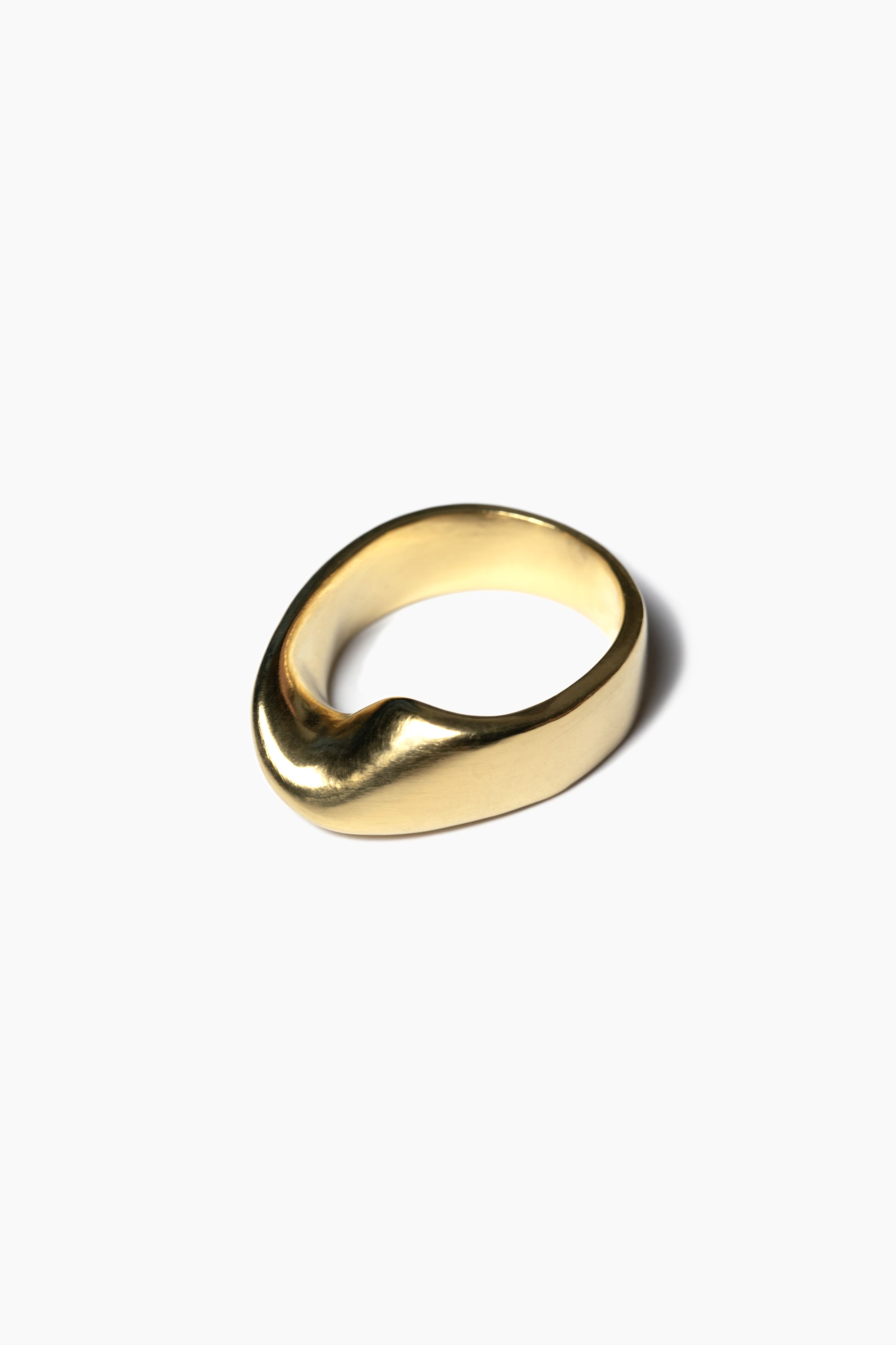 twist-ring-no.1-gold-andre-jewelry